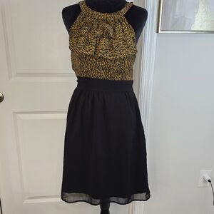 Francesca's Paraella‎ Women's Mustard/Black Chiffon Lined Dress Size S